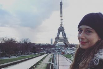 Selfie con la Tour Eiffel nel mio viaggio a Parigi